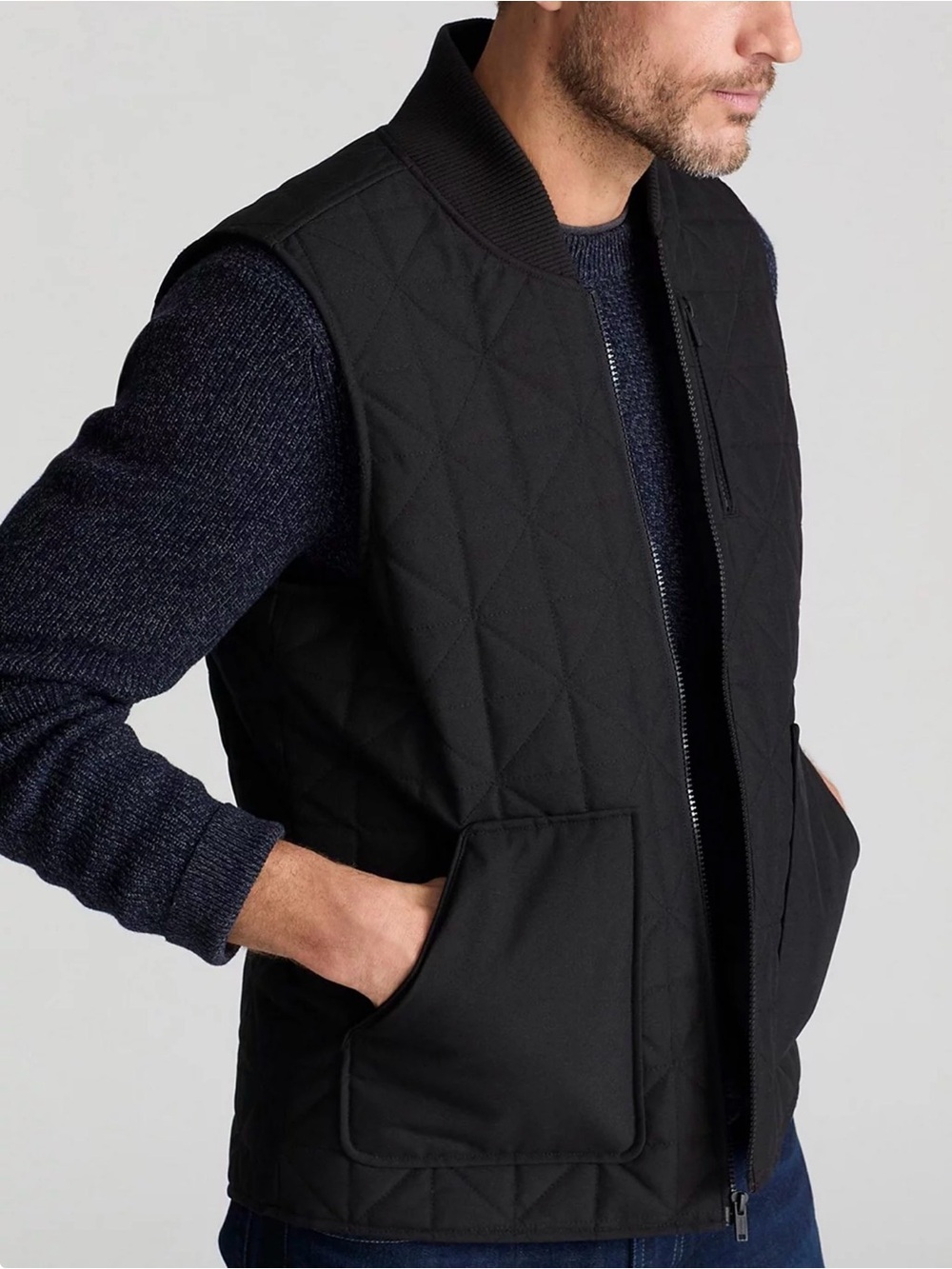 Untuckit Men's Quilted Vest in Black
